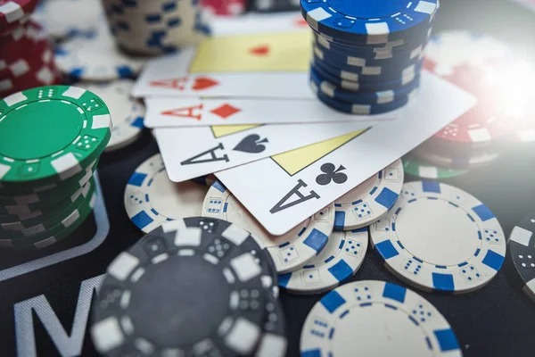 alibabet mobile app interface showing Liga 1 markets and live casino tables